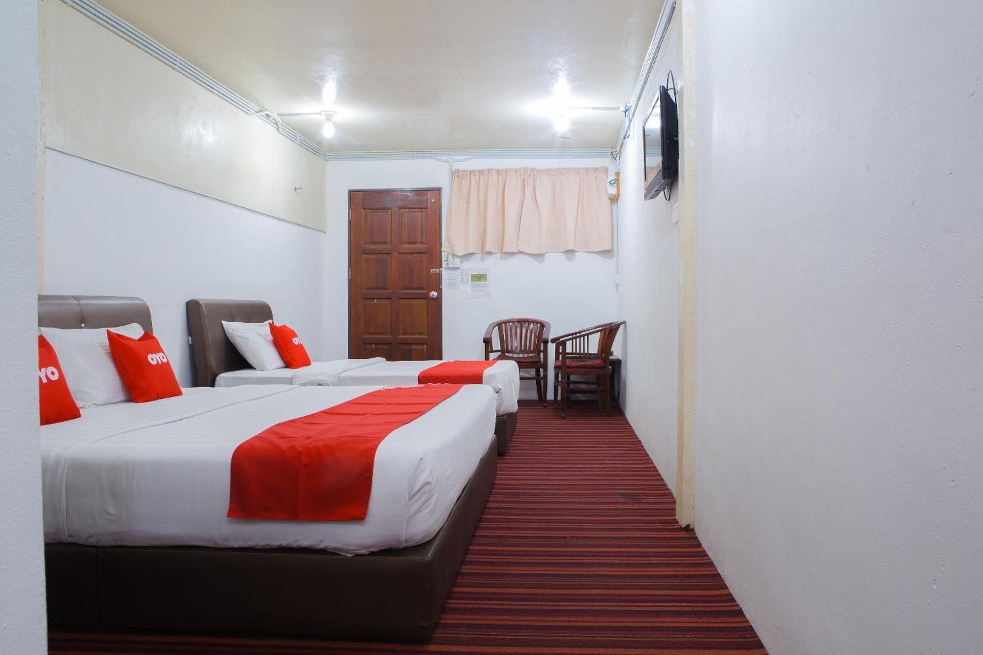 Oyo 90037 The 7 Lodge Tambunan Kültér fotó